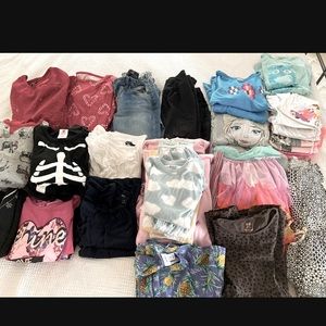 Large lot of twins girls clothes, sets.